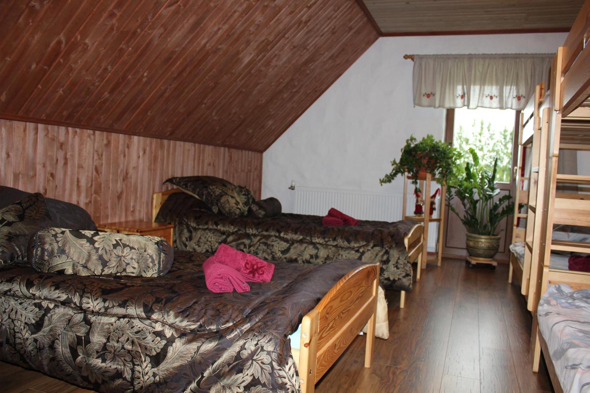 Krapi Guesthouse Treimani Phòng bức ảnh