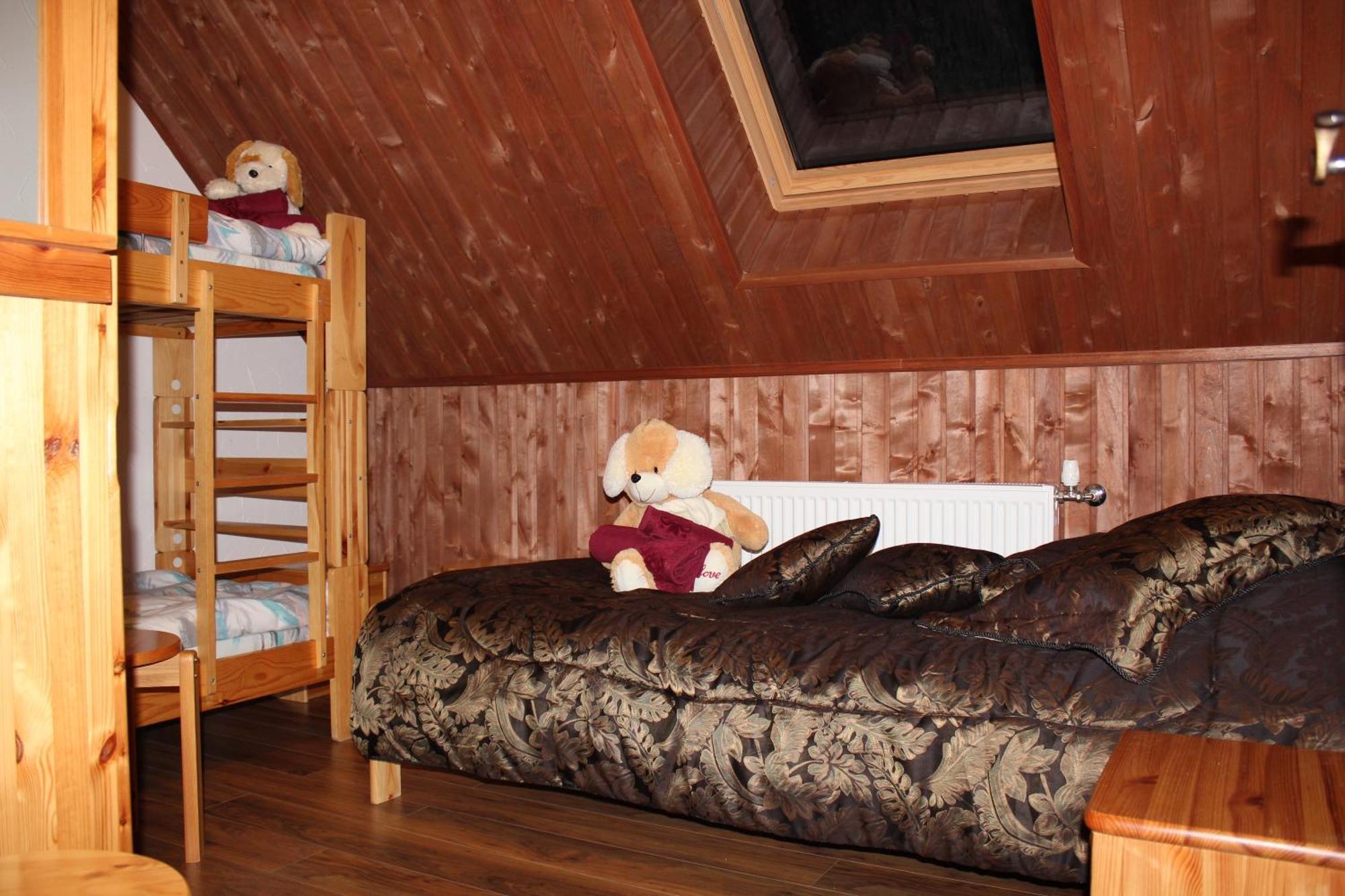Krapi Guesthouse Treimani Phòng bức ảnh
