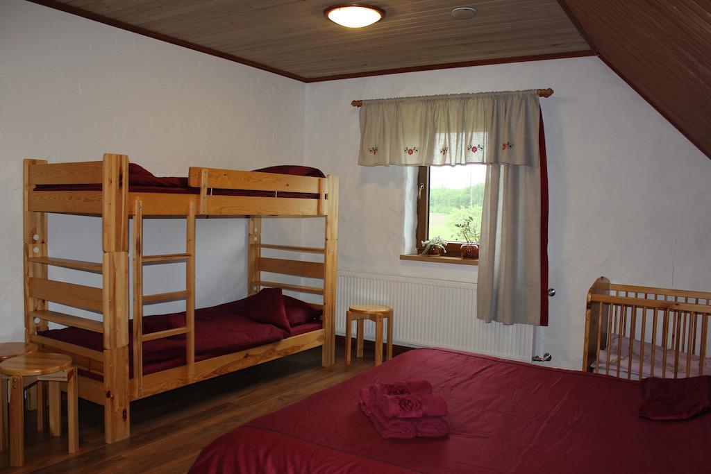 Krapi Guesthouse Treimani Phòng bức ảnh