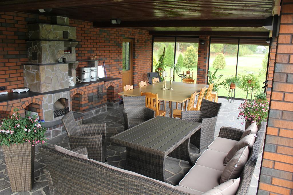 Krapi Guesthouse Treimani Ngoại thất bức ảnh